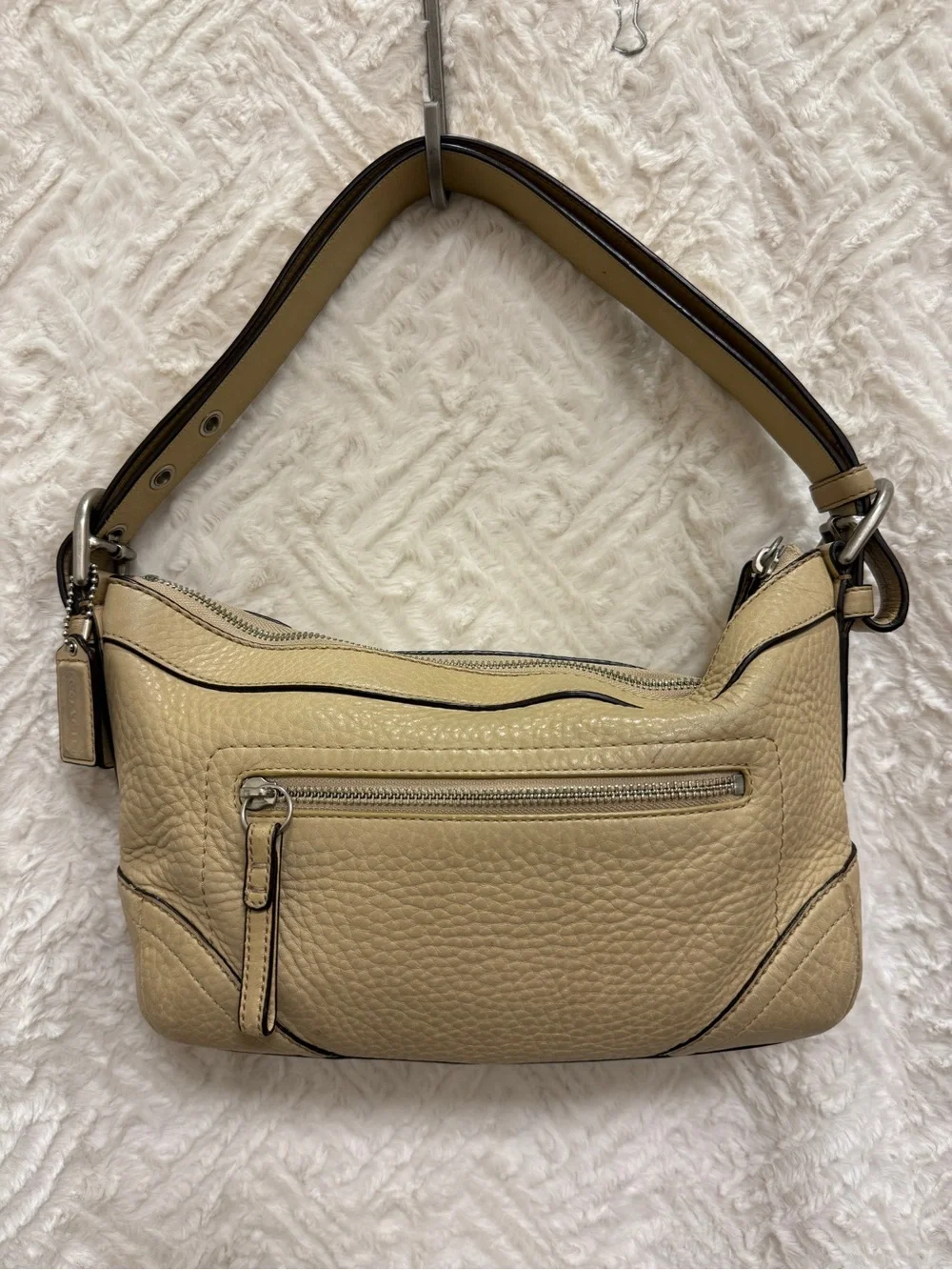 Coach Beige Pebbled Leather Shoulder Factory Bag